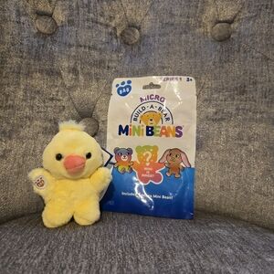 Build-a-bear Blind Bags SUNSHINE CUDDLES DUCK🐥